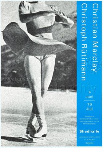 "Christian Marclay - Christoph Rütimann" - Unterkörper einer Eiskunstläuferin vermutlich auf einem gefrorenen See