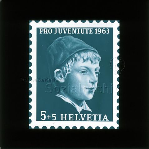 Diaserie von Kinodias, "alten Dias" und Karten der Pro Juventute; "Pro Juventute 1963 Helvetia 5 +5"; Briefmarke mit Poträt eines Jungen; 1963