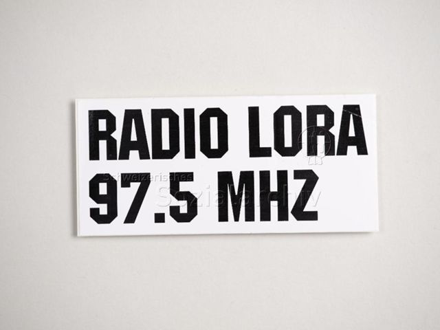 Kleber "Radio LoRa 97,5 MHz", Zürich, um 2000