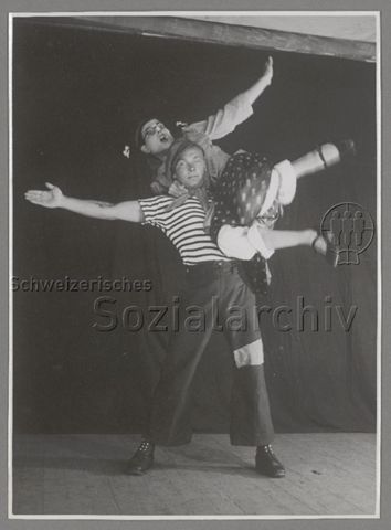 Teatr Zotnierski" (Théâtre du soldat/Soldatentheater)