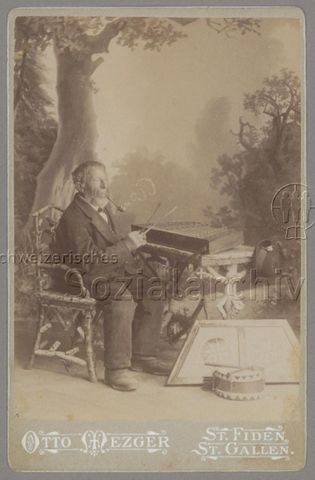 Hackbrettspieler mit Pfeife, um 1900