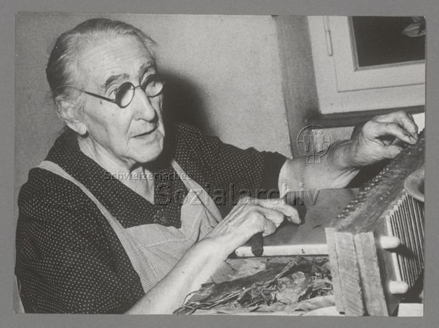 Ida Kneubühler, Tabakarbeiterin Reinach, um 1960